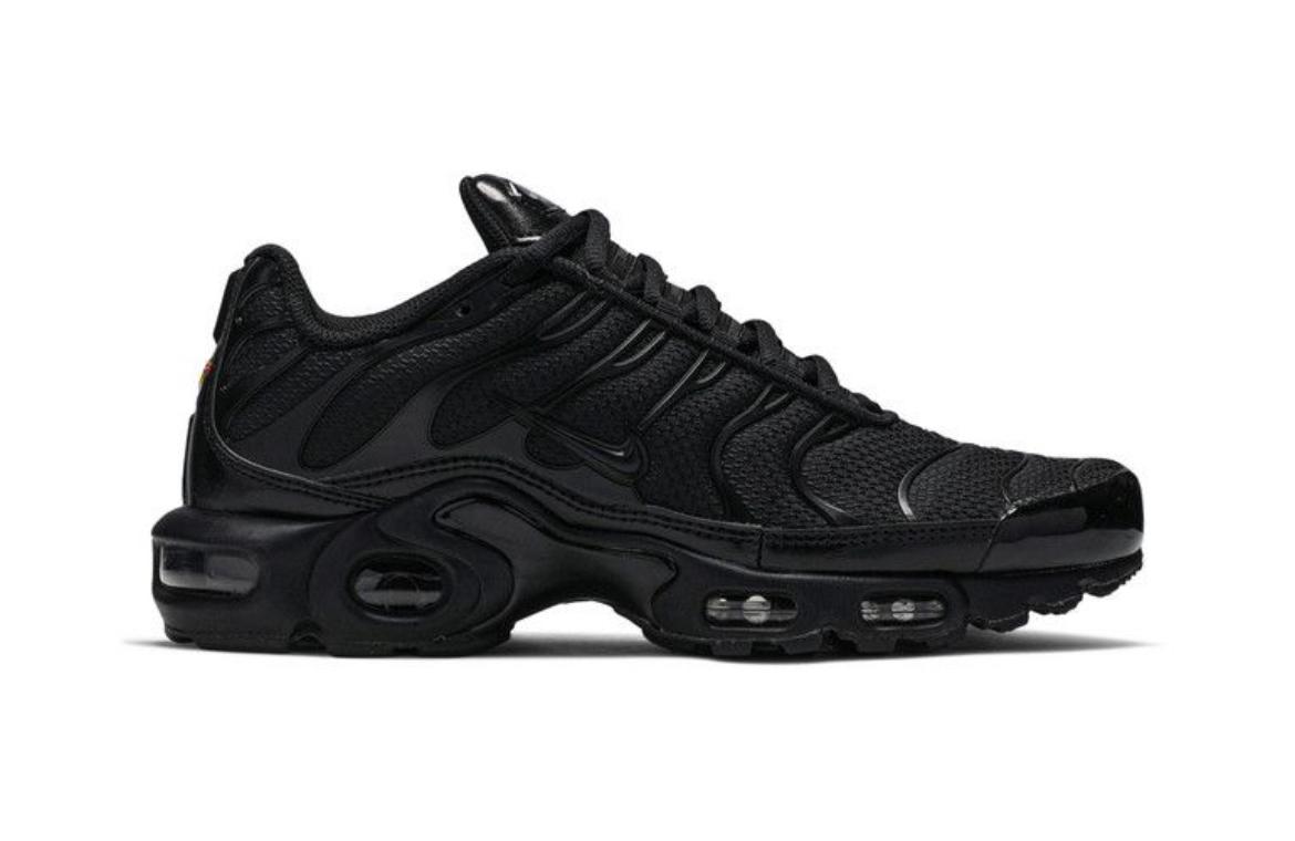 Nike tn black